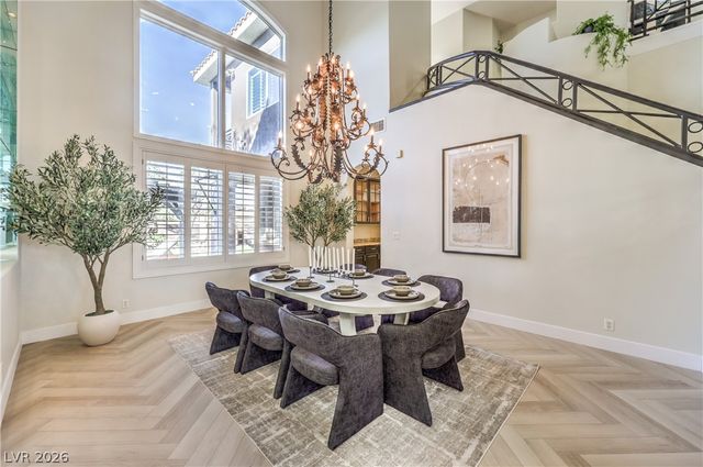 7520 Captains Harbor Drive, Las Vegas, NV 89117