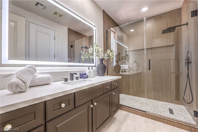 7520 Captains Harbor Drive, Las Vegas, NV 89117