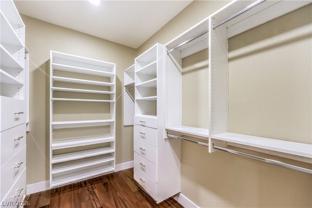 7520 Captains Harbor Drive, Las Vegas, NV 89117