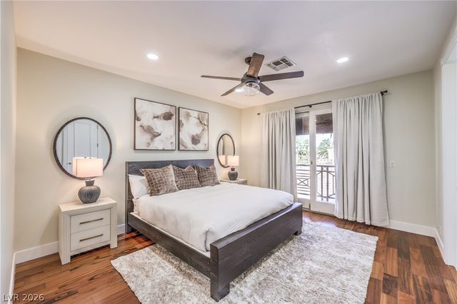 7520 Captains Harbor Drive, Las Vegas, NV 89117