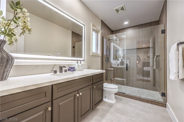 7520 Captains Harbor Drive, Las Vegas, NV 89117