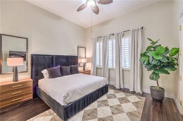 7520 Captains Harbor Drive, Las Vegas, NV 89117