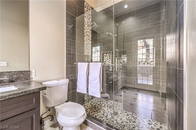 7520 Captains Harbor Drive, Las Vegas, NV 89117