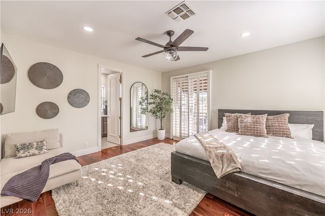 7520 Captains Harbor Drive, Las Vegas, NV 89117