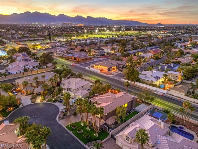7520 Captains Harbor Drive, Las Vegas, NV 89117