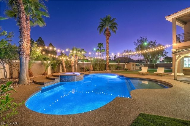 7520 Captains Harbor Drive, Las Vegas, NV 89117