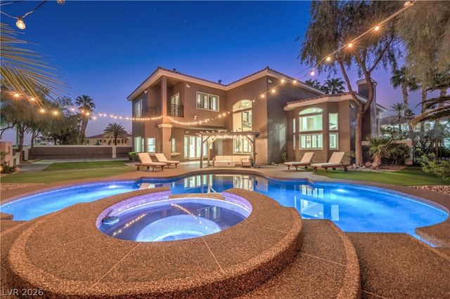 7520 Captains Harbor Drive, Las Vegas, NV 89117