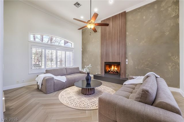 7520 Captains Harbor Drive, Las Vegas, NV 89117