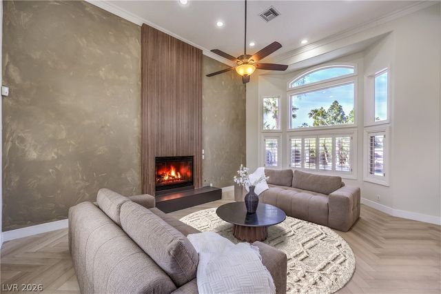 7520 Captains Harbor Drive, Las Vegas, NV 89117