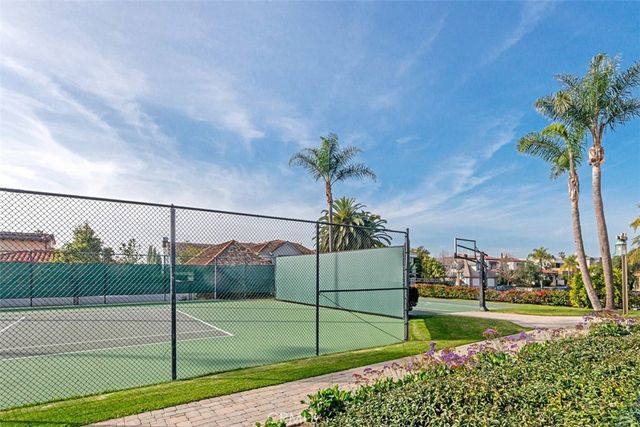 205 Calle Potranca, San Clemente, CA 92672