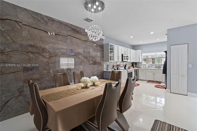 4301 Macarthur Palm Trl, Green Acres, FL 33463