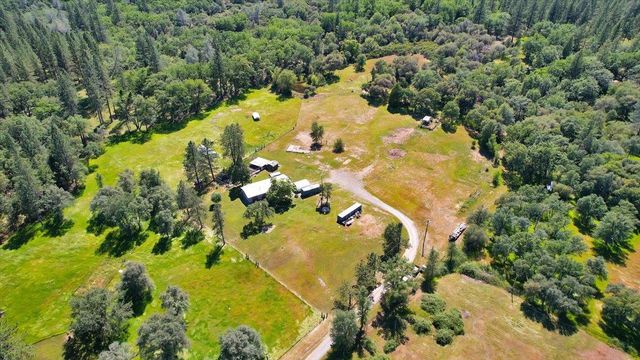 10598 Slingsby Ln, Dobbins, CA 95935