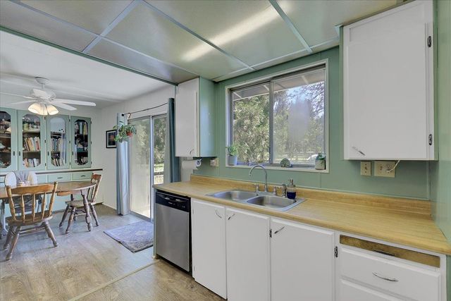 10598 Slingsby Ln, Dobbins, CA 95935
