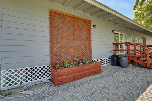 10598 Slingsby Ln, Dobbins, CA 95935