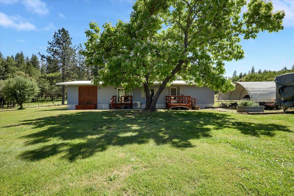 10598 Slingsby Ln, Dobbins, CA 95935