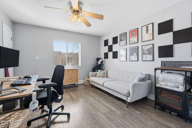 3825 E CAMELBACK Road 230, Phoenix, AZ 85018