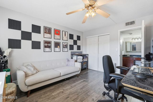 3825 E CAMELBACK Road 230, Phoenix, AZ 85018