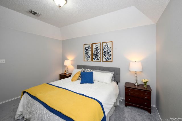 9536 W Dover ridge, San Antonio, TX 78250