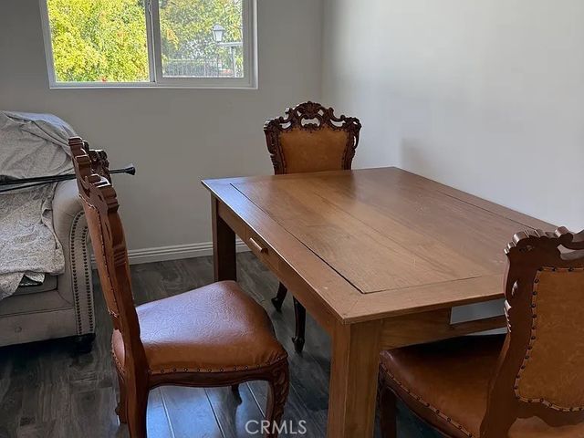 22522 Clarendon, Los Angeles, CA 91367