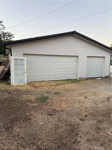 22522 Clarendon, Los Angeles, CA 91367