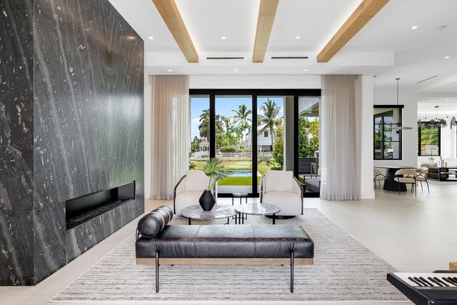 830 Lake Shore Drive, Delray Beach, FL 33444