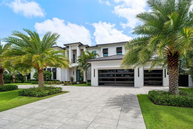 830 Lake Shore Drive, Delray Beach, FL 33444
