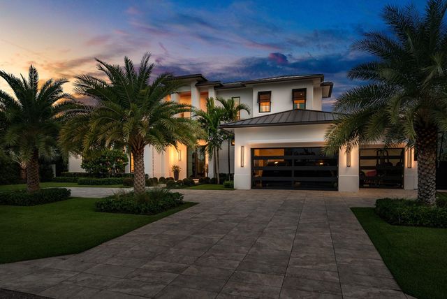 830 Lake Shore Drive, Delray Beach, FL 33444