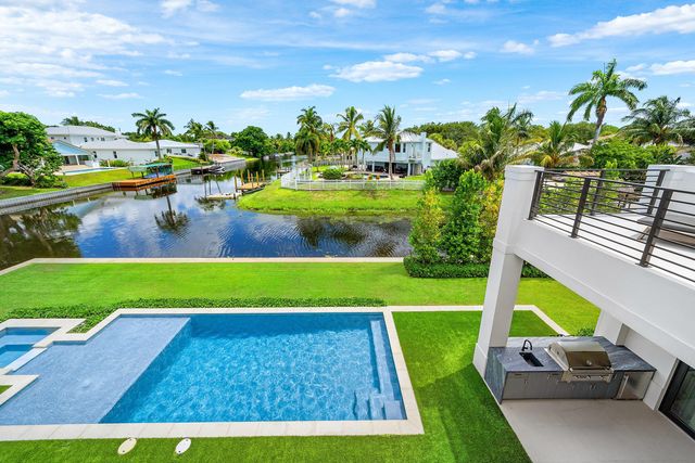 830 Lake Shore Drive, Delray Beach, FL 33444