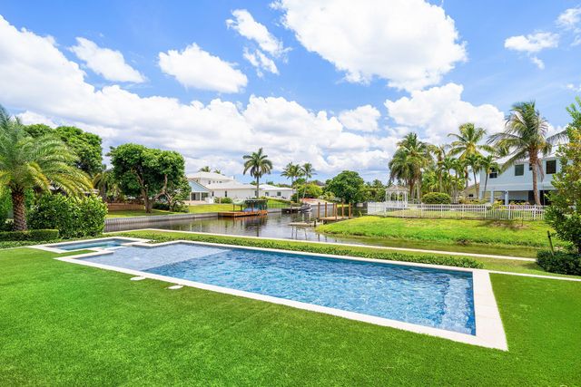 830 Lake Shore Drive, Delray Beach, FL 33444