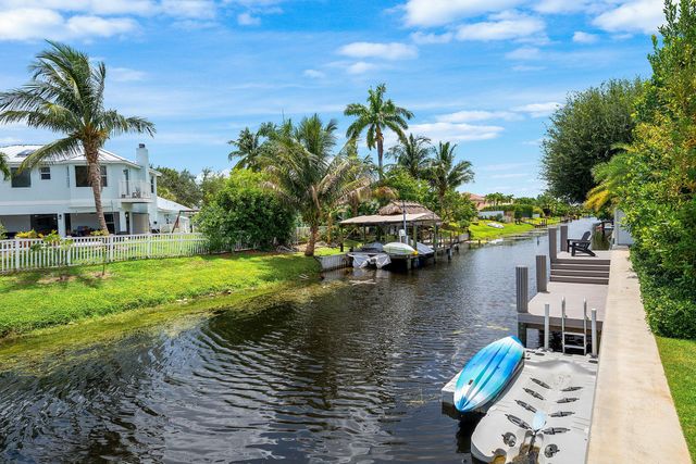 830 Lake Shore Drive, Delray Beach, FL 33444