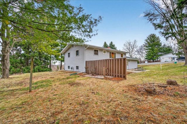 4175 Mahoney Road, Mcfarland, WI 53558