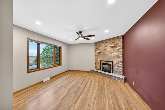 4175 Mahoney Road, Mcfarland, WI 53558