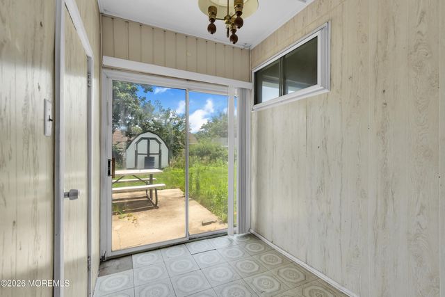 106 Kendall Drive, Sayreville Boro, NJ 08872