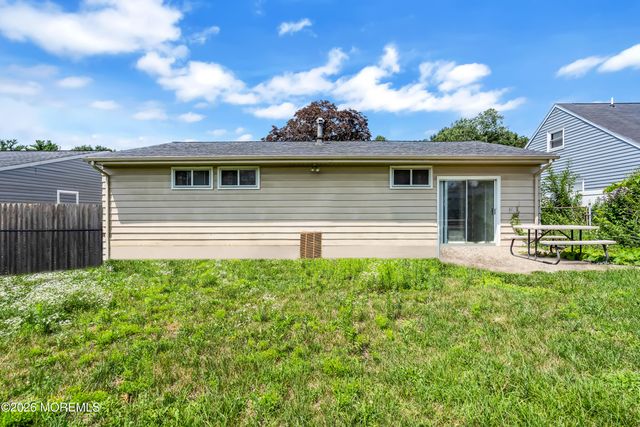 106 Kendall Drive, Sayreville Boro, NJ 08872