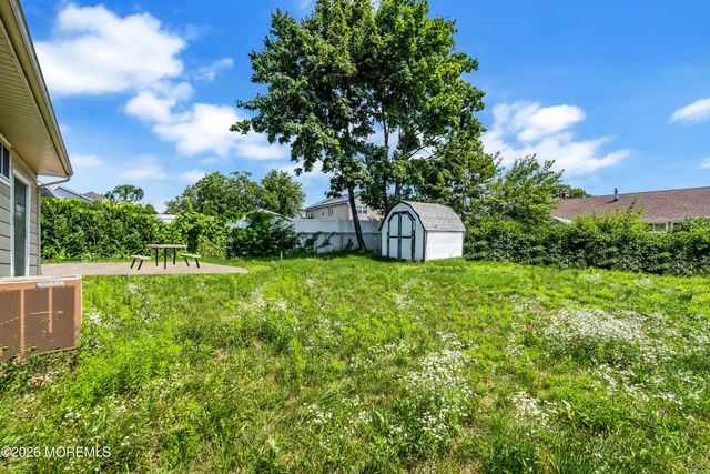 106 Kendall Drive, Sayreville Boro, NJ 08872