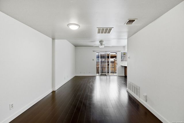 6746 Crown Ridge, San Antonio, TX 78239