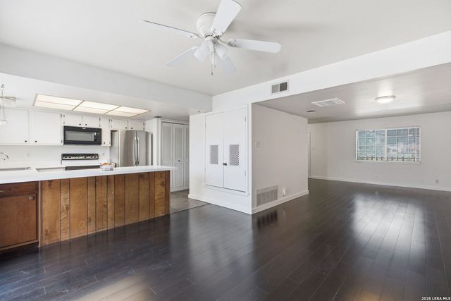 6746 Crown Ridge, San Antonio, TX 78239