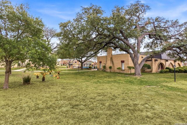 6746 Crown Ridge, San Antonio, TX 78239