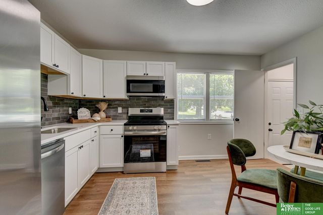 6119 Camden Avenue, Omaha, NE 68104