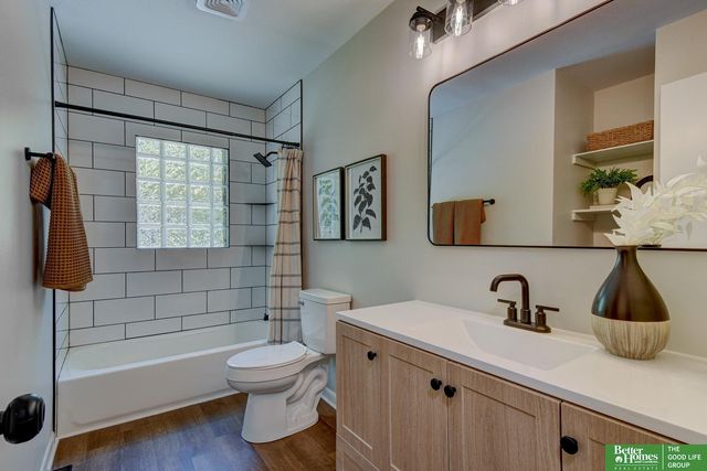 6119 Camden Avenue, Omaha, NE 68104