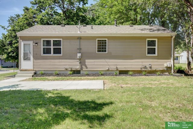 6119 Camden Avenue, Omaha, NE 68104