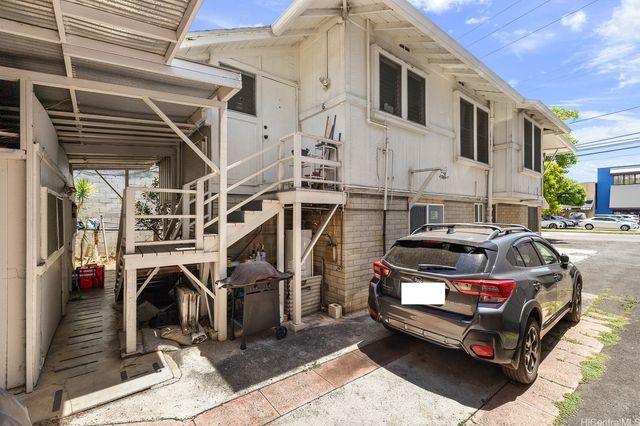 1924 S Beretania Street, Honolulu, HI 96826