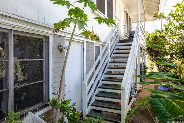 1924 S Beretania Street, Honolulu, HI 96826