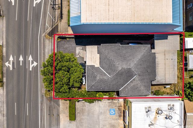 1924 S Beretania Street, Honolulu, HI 96826