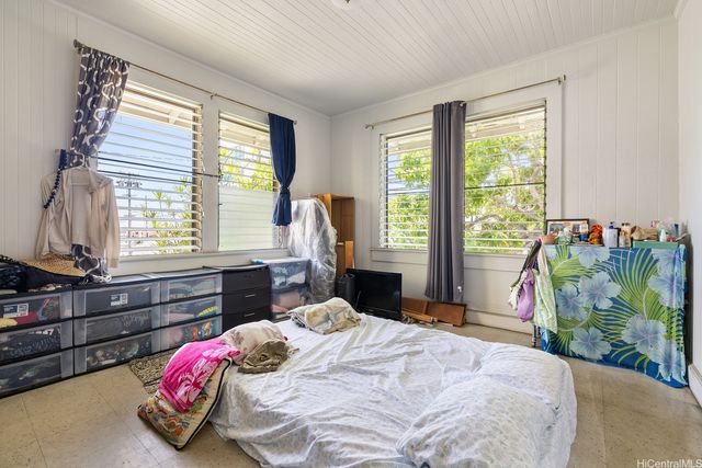 1924 S Beretania Street, Honolulu, HI 96826