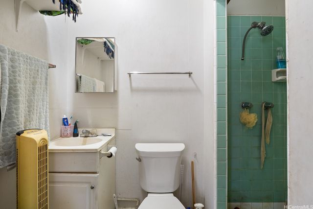 1924 S Beretania Street, Honolulu, HI 96826