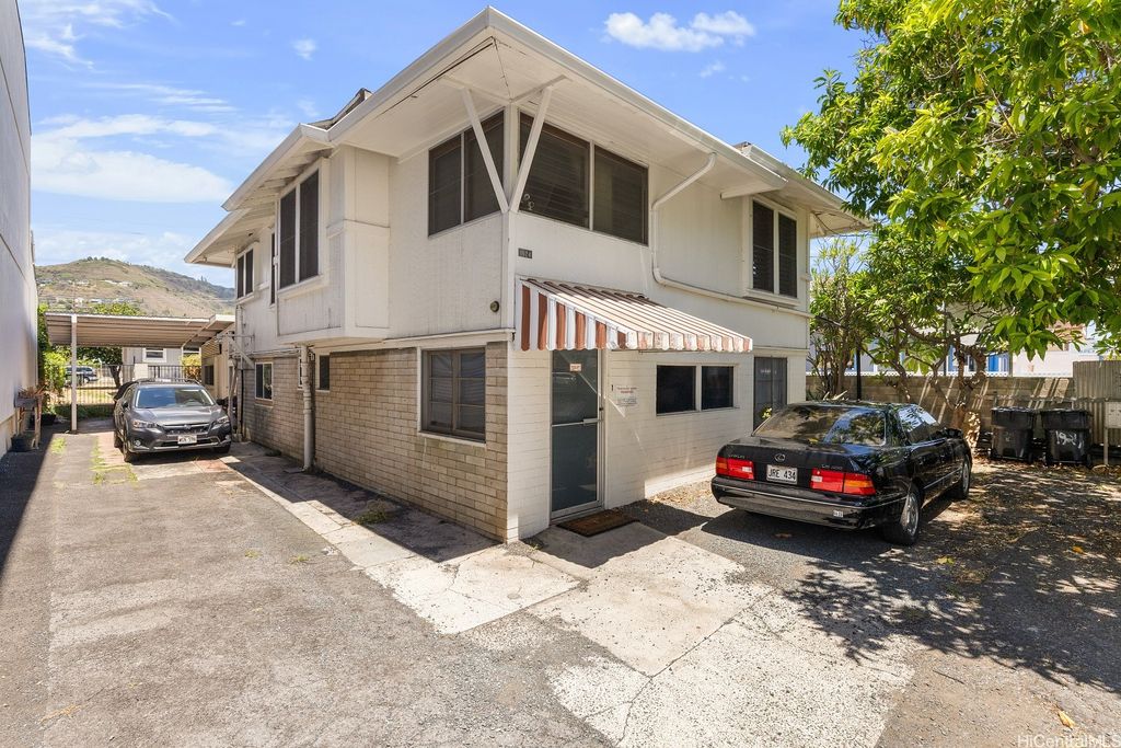 1924 S Beretania Street, Honolulu, HI 96826