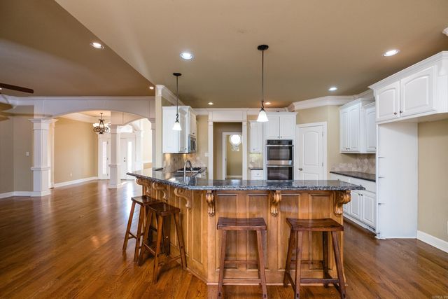 12 Woodfern Drive, Little Rock, AR 72211