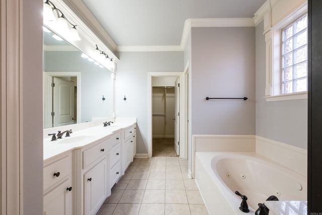 12 Woodfern Drive, Little Rock, AR 72211