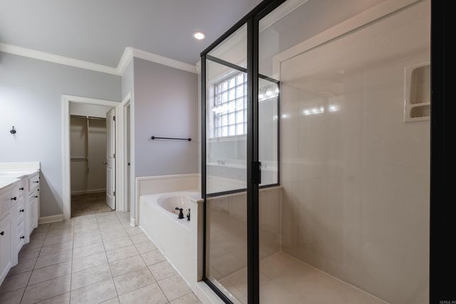 12 Woodfern Drive, Little Rock, AR 72211